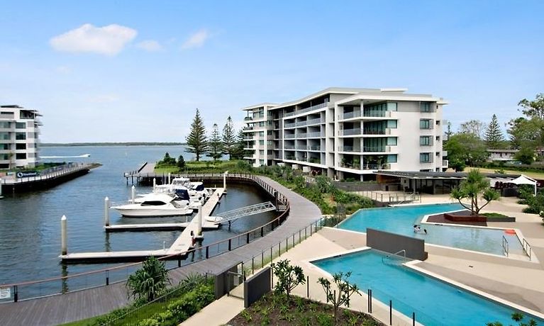 Allisee Gold Coast Australia Season Deals From 218